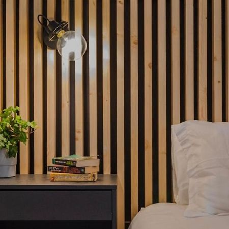 New - Designer Finished 1 Bedroom Apartment A 5 Minutes Ferry Away From Valletta Mosta Kültér fotó