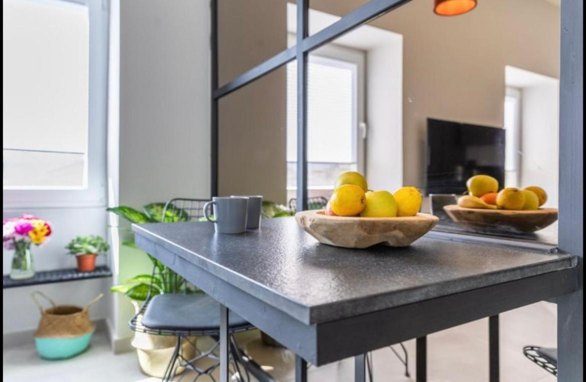 New - Designer Finished 1 Bedroom Apartment A 5 Minutes Ferry Away From Valletta Mosta Kültér fotó